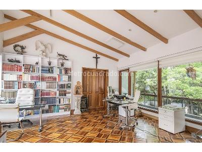 Casa de 5 alcobas en venta en Santa Ana Oriental, Bogotá, 995 m² · foto 18 de 20