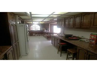 Casa de 5 alcobas en venta en Suba, Bogotá · foto 11 de 14