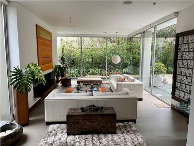 Casa de 3 alcobas en venta en Santa Barbara Oriental, Bogotá, 839 m² · foto 6 de 18