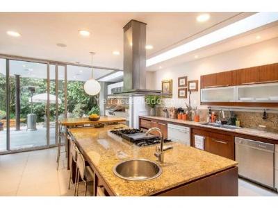 Casa de 3 alcobas en venta en Santa Barbara Oriental, Bogotá, 839 m² · foto 8 de 18