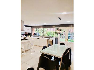 Casa de 4 alcobas en venta en Santa Ana Oriental, Bogotá, 700 m² · foto 13 de 20