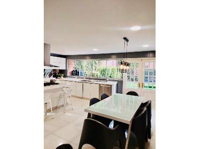 Casa de 4 alcobas en venta en Santa Ana Oriental, Bogotá, 700 m² · foto 11 de 20