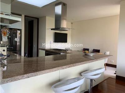 Apartamento de 3 alcobas en venta en Santa Ana Oriental, Bogotá, 213 m² · foto 13 de 20