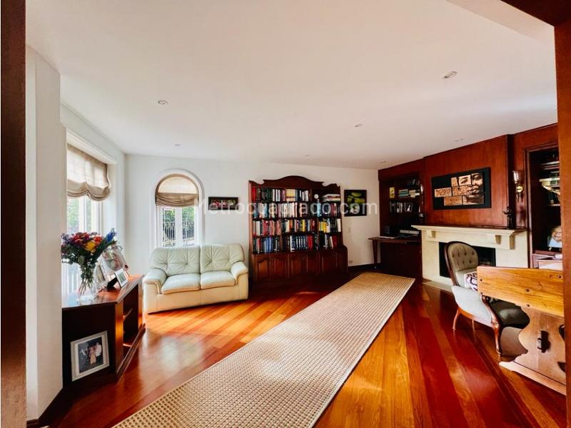 Casa – Bogotá, Localidad Usaquén - Más