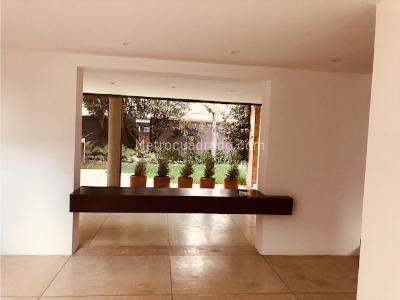 Casa de 4 alcobas en venta en Santa Ana Oriental, Bogotá, 400 m² · foto 9 de 20