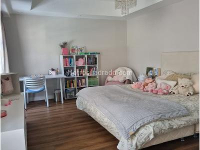 Casa de 4 alcobas en venta en Santa Ana Oriental, Bogotá, 500 m² · foto 5 de 10