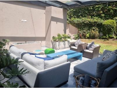 Casa de 4 alcobas en venta en Santa Ana Oriental, Bogotá, 500 m² · foto 8 de 10
