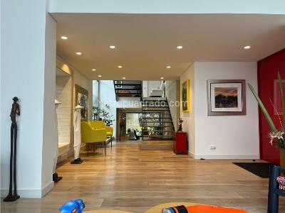 Casa de 4 alcobas en venta en Santa Ana Oriental, Bogotá, 372 m² · foto 13 de 16