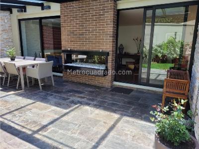 Casa de 3 alcobas en venta en Santa Ana Oriental, Bogotá, 550 m² · foto 10 de 20