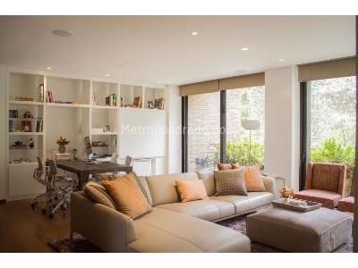 Apartamento de 3 alcobas en venta en Santa Barbara Oriental, Bogotá, 400 m² · foto 8 de 20