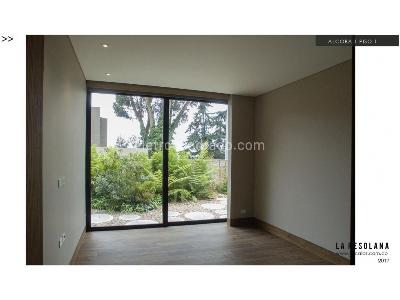 Casa de 3 alcobas en venta en El Refugio, Bogotá, 400 m² · foto 19 de 20