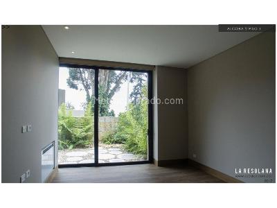 Casa de 3 alcobas en venta en El Refugio, Bogotá, 400 m² · foto 20 de 20