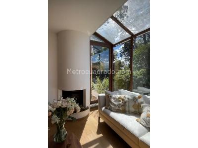 Apartamento en venta en Los Rosales, Bogotá · foto 3 de 12