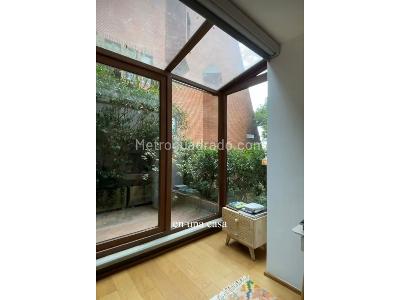 Apartamento en venta en Los Rosales, Bogotá · foto 4 de 12