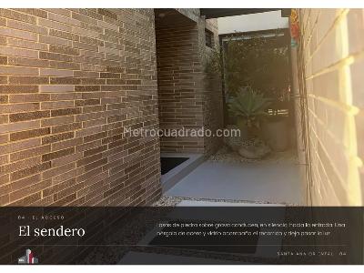 Casa de 4 alcobas en venta en Santa Ana Oriental, Bogotá, 411 m² · foto 3 de 20