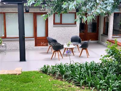 Casa de 4 alcobas en venta en Santa Ana Oriental, Bogotá, 380 m² · foto 3 de 20