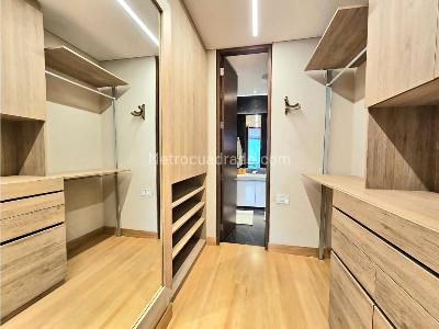 Apartamento de 4 alcobas en venta en Santa Bibiana, Bogotá, 600 m² · foto 16 de 20