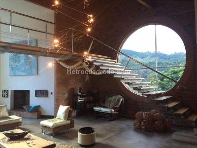 Casa de 3 alcobas en venta en Sabaneta, Sabaneta · foto 3 de 9