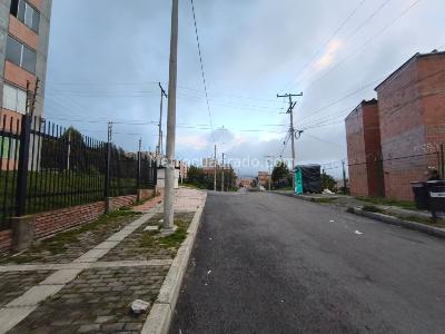 Apartamento en venta en Ciudadela Bolonia, Bogotá · foto 3 de 14