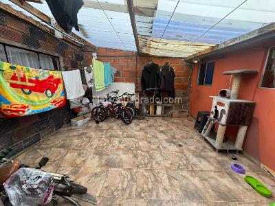 Casa de 5 alcobas en venta en Bello Horizonte, Bogotá, 281 m² · foto 8 de 20