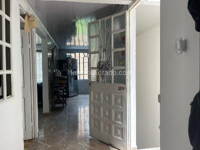 Casa de 5 alcobas en venta en San Jorge Sur, Bogotá, 175 m² · foto 7 de 20