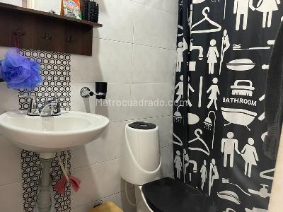 Casa de 5 alcobas en venta en San Jorge Sur, Bogotá, 175 m² · foto 11 de 20