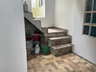 Casa de 5 alcobas en venta en San Jorge Sur, Bogotá, 175 m² · foto 16 de 20