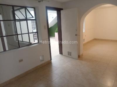 Casa de 5 alcobas en venta en Venecia, Bogotá, 300 m² · foto 3 de 20