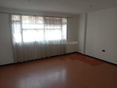 Casa de 5 alcobas en venta en Venecia, Bogotá, 300 m² · foto 10 de 20