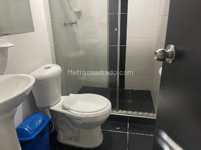 Casa de 3 alcobas en venta en Mandalay I Sector, Bogotá, 200 m² · foto 16 de 20