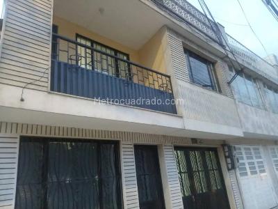 Casa en venta en Olarte, Bogotá · foto 2 de 20