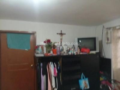 Casa de 5 alcobas en venta en Claret, Bogotá, 280 m² · foto 7 de 20