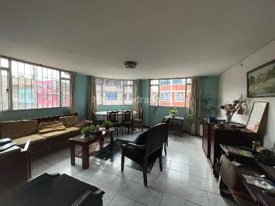 Casa de 5 alcobas en venta en Abraham Lincoln, Bogotá, 245 m² · foto 3 de 20