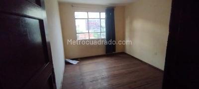 Casa en venta en Eduardo Santos, Bogotá · foto 7 de 13