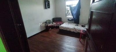 Casa en venta en Eduardo Santos, Bogotá · foto 10 de 13