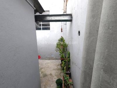 Casa en venta en Buenos Aires, Bogotá · foto 3 de 15
