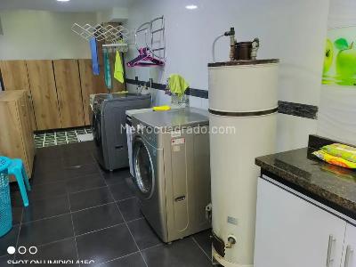 Casa de 5 alcobas en venta en San Antonio, Bogotá, 840 m² · foto 6 de 19