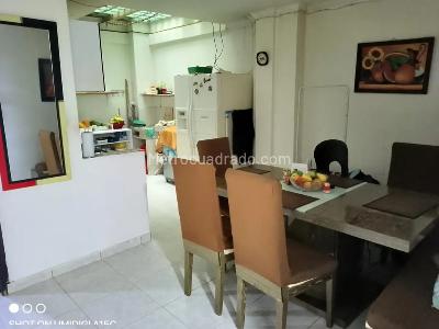 Casa de 5 alcobas en venta en San Antonio, Bogotá, 840 m² · foto 8 de 19