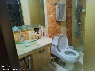 Casa de 5 alcobas en venta en San Antonio, Bogotá, 840 m² · foto 10 de 19
