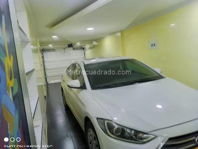 Casa de 5 alcobas en venta en San Antonio, Bogotá, 840 m² · foto 17 de 19