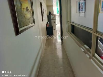 Casa de 5 alcobas en venta en San Antonio, Bogotá, 840 m² · foto 18 de 19