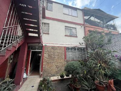 Casa de 5 alcobas en venta en Quiroga I, Bogotá, 161 m² · foto 5 de 18