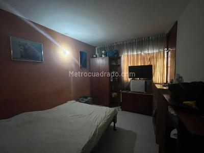 Casa de 5 alcobas en venta en Quiroga I, Bogotá, 161 m² · foto 14 de 18