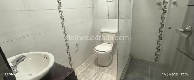 Casa de 5 alcobas en venta en Restrepo, Bogotá, 400 m² · foto 6 de 10