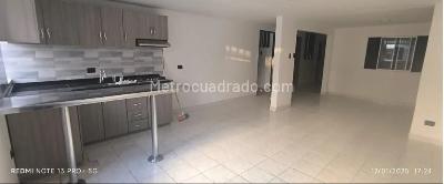 Casa de 5 alcobas en venta en Restrepo, Bogotá, 400 m² · foto 7 de 10