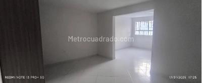 Casa de 5 alcobas en venta en Restrepo, Bogotá, 400 m² · foto 9 de 10
