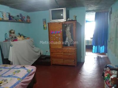 Casa de 5 alcobas en venta en Bellavista Sur, Bogotá, 319 m² · foto 14 de 20