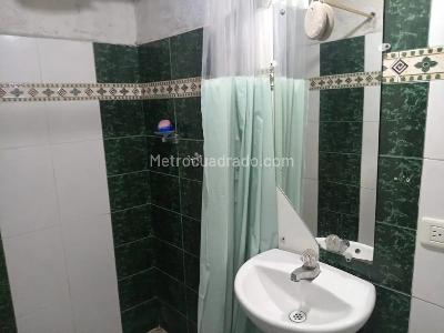 Casa de 5 alcobas en venta en Bellavista Sur, Bogotá, 319 m² · foto 17 de 20