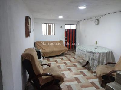 Casa de 5 alcobas en venta en Bellavista Sur, Bogotá, 319 m² · foto 18 de 20