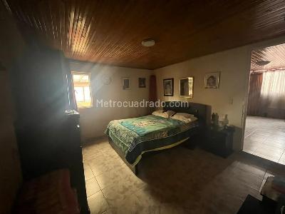 Casa de 5 alcobas en venta en Quiroga, Bogotá, 200 m² · foto 12 de 20